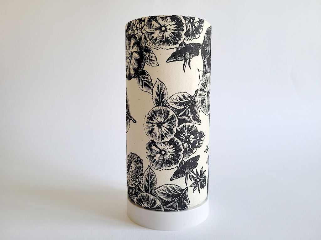 Lampe pivoines noire